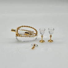 Lade das Bild in den Galerie-Viewer, SWAROVSKI Memories Wein Set 5-teilig Gold 235676
