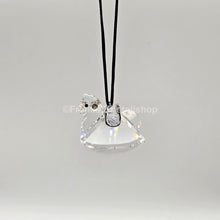 Lade das Bild in den Galerie-Viewer, SWAROVSKI Memories Schaukelpferd Ornament 718988
