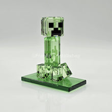 Lade das Bild in den Galerie-Viewer, SWAROVSKI Minecraft Creeper 5701249
