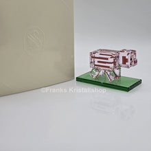 Lade das Bild in den Galerie-Viewer, SWAROVSKI Minecraft Pig 5701273
