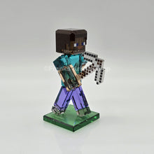 Lade das Bild in den Galerie-Viewer, SWAROVSKI Minecraft Steve 5701272
