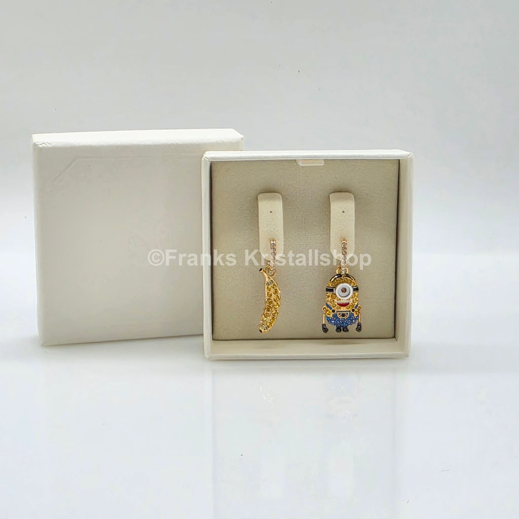 SWAROVSKI Minions Stuart and Banana Drop-Ohrhänger, Gold 5743382