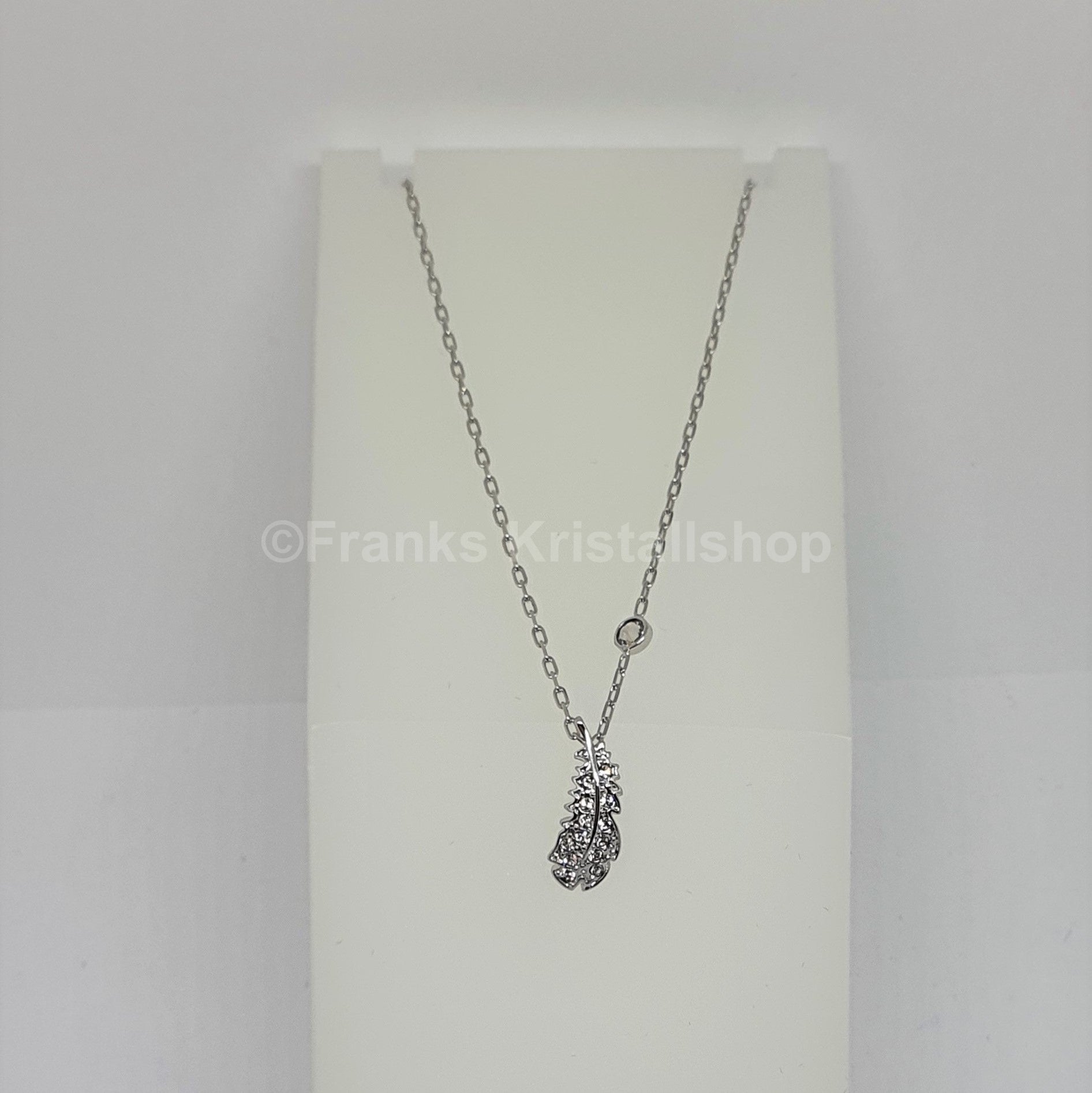 SWAROVSKI Naughty Feder Halskette Weiß, Rhodiniert 5512365 oU