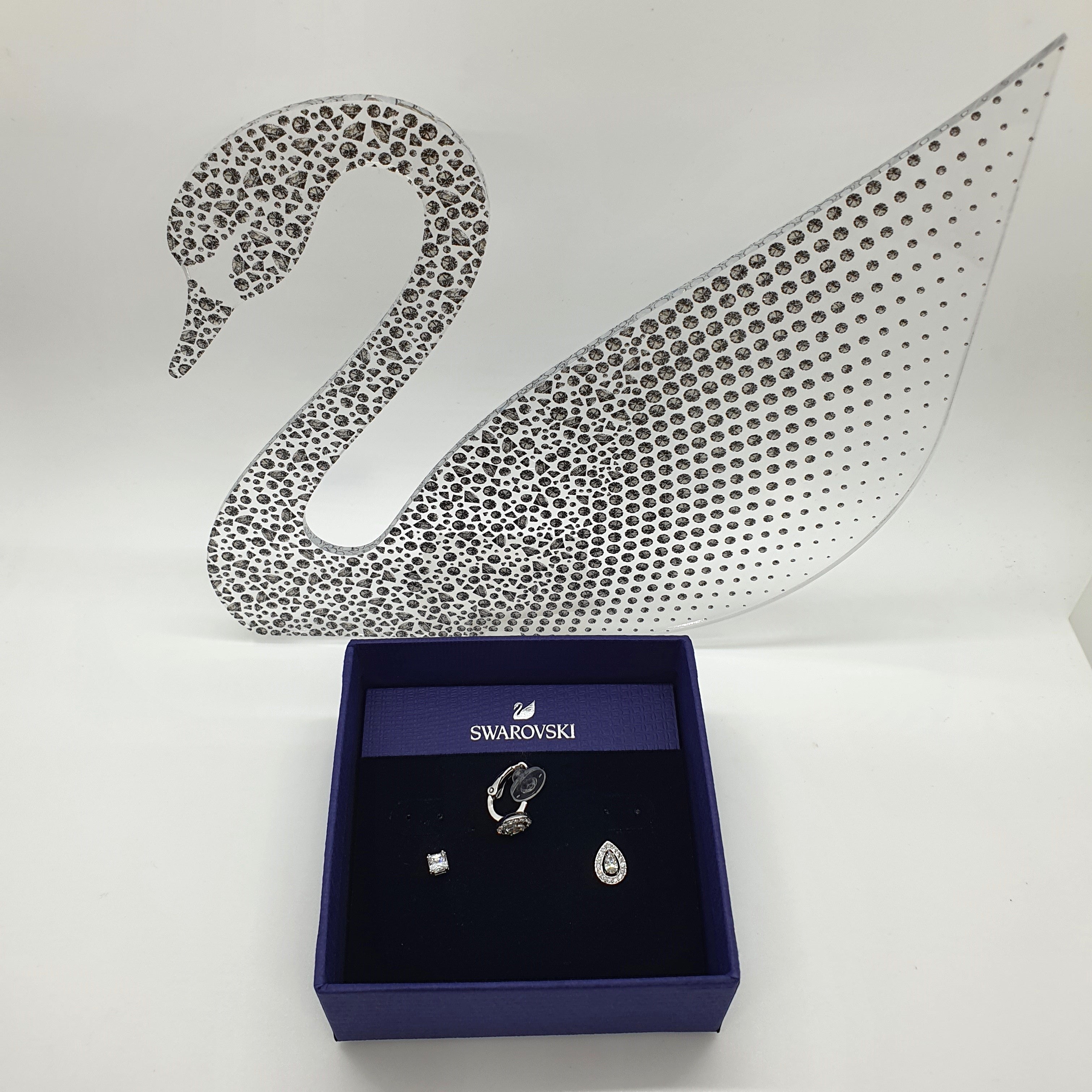 SWAROVSKI Attract Ohrstecker 2 Stecker und 1 Clip, Rhodiniert 5410284
