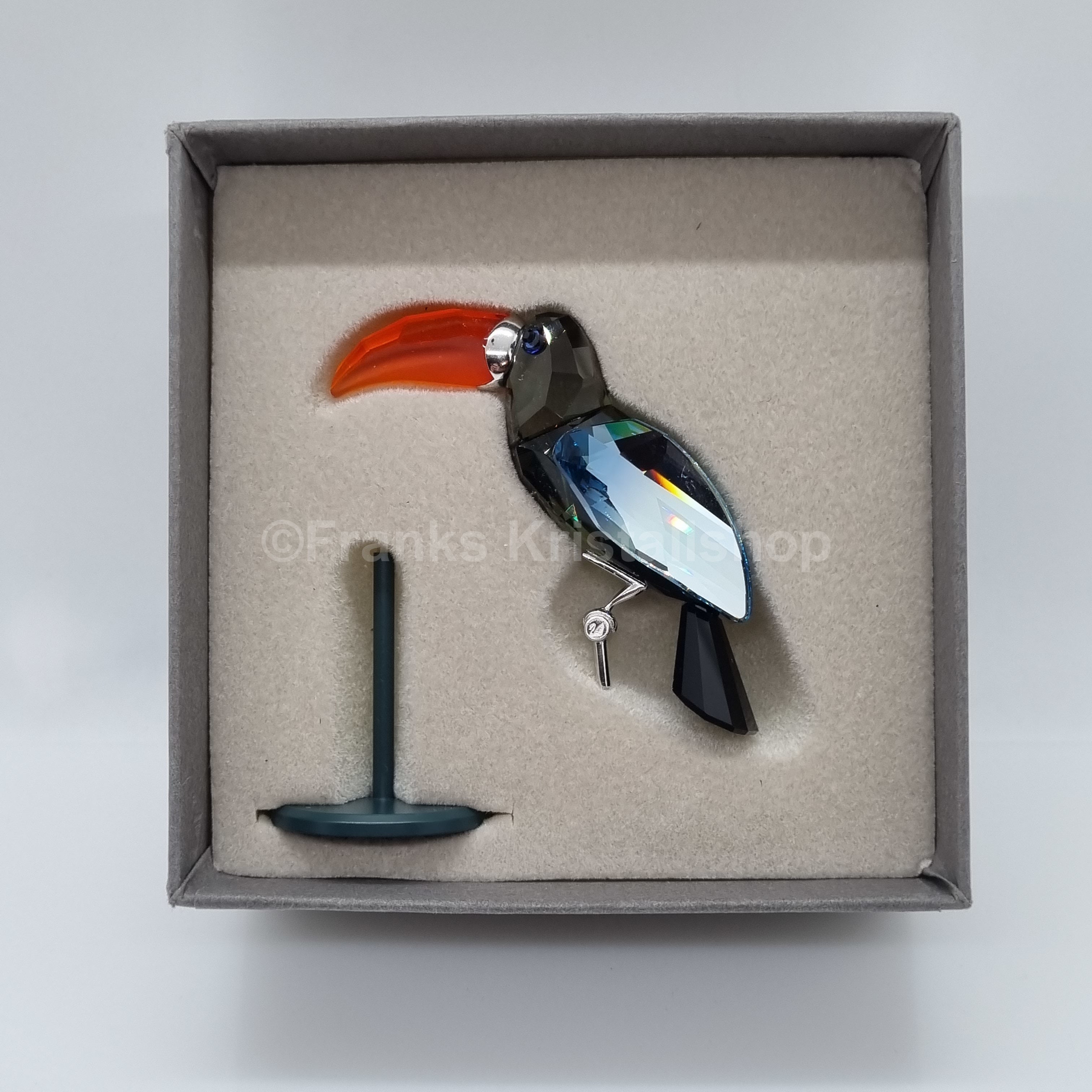 SWAROVSKI Paradise Bird Tukan Bamba Black Diamond 269542