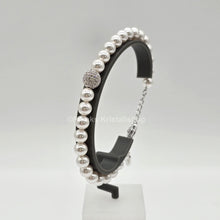 Lade das Bild in den Galerie-Viewer, SWAROVSKI Perlen Armband Größe M Weiß Rhodiniert 5669529
