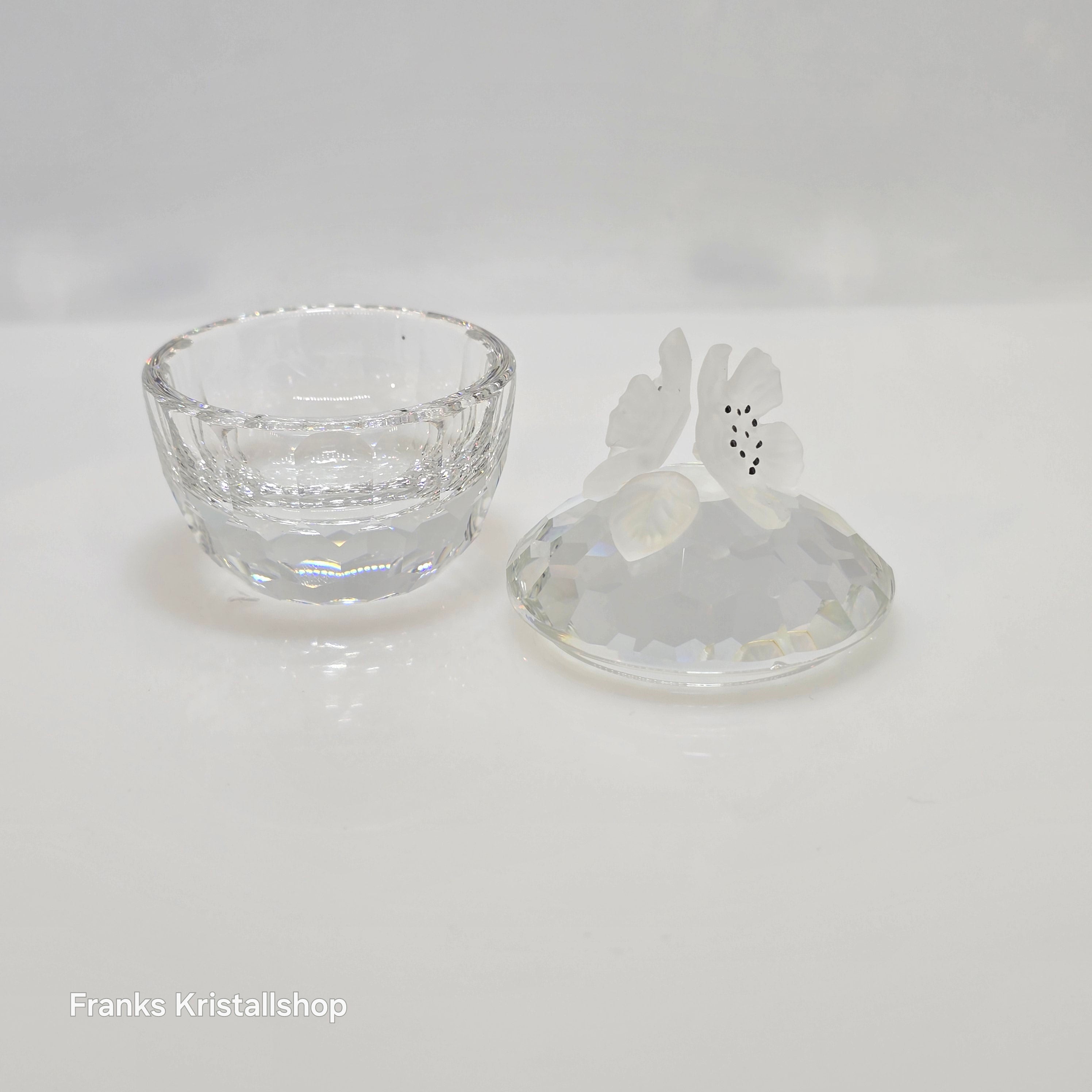 SWAROVSKI Pillendose Rund Blüten 010068