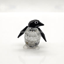 Lade das Bild in den Galerie-Viewer, SWAROVSKI Madame Pinguin 206997
