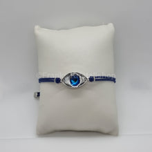 Lade das Bild in den Galerie-Viewer, SWAROVSKI Power Evil Eye Armband Auge Blau Größe M 5506865
