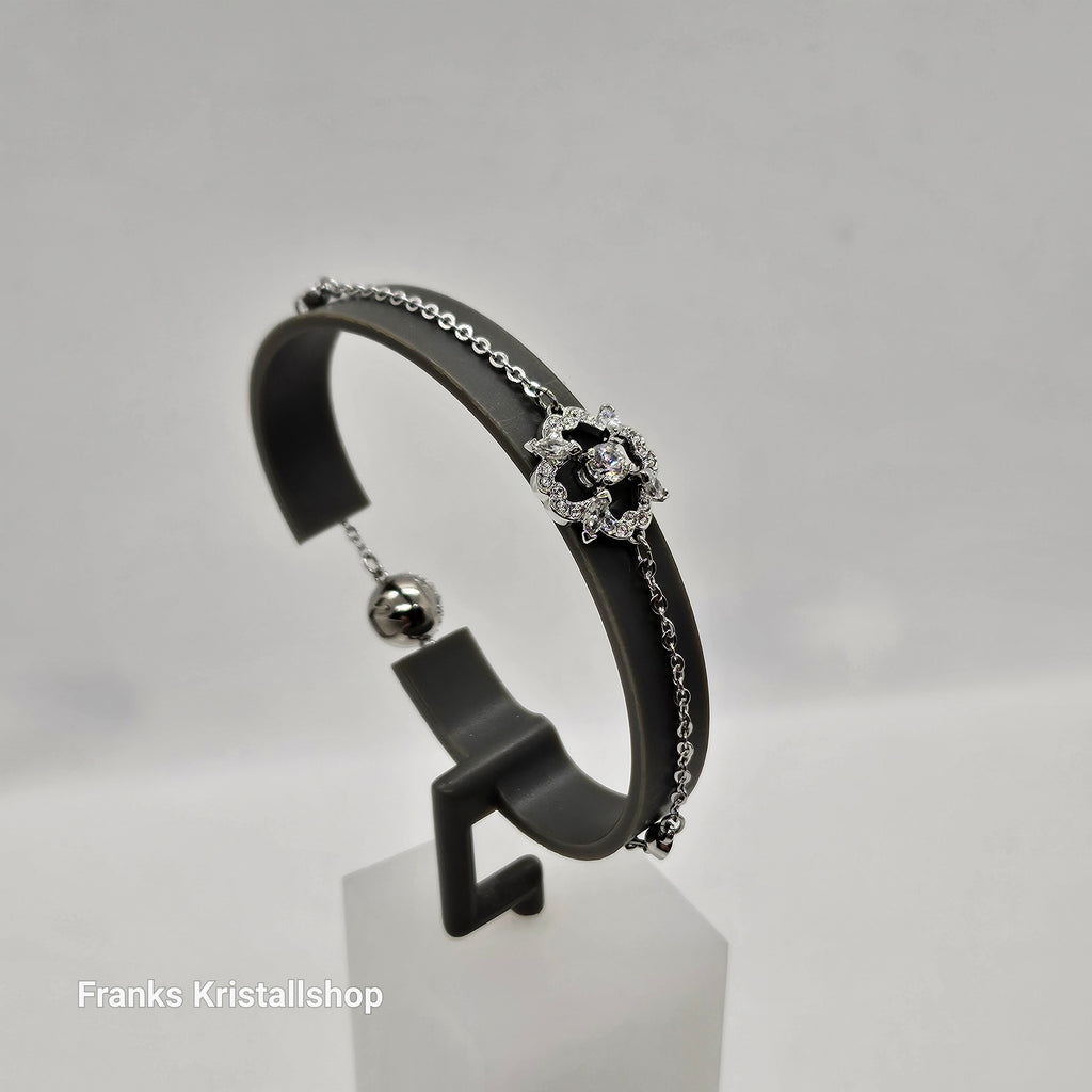 Swarovski Remix Sparkling Dance Flower Armband Gr. M Rhodiniert 5396228
