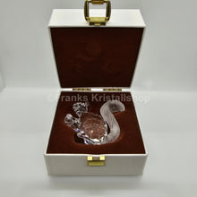 Lade das Bild in den Galerie-Viewer, SWAROVSKI SCS Eichhörnchen 10 Jahre Sammlerclub 208433
