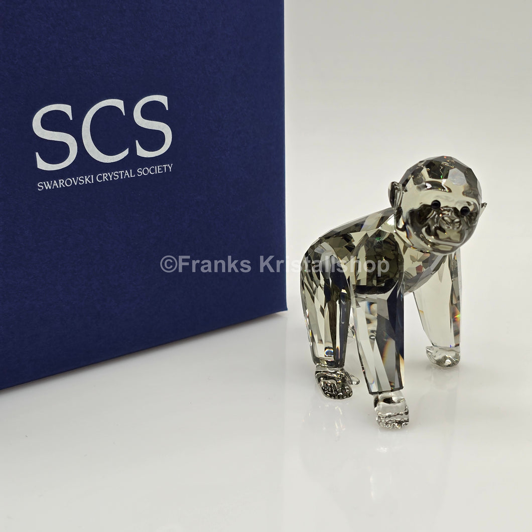 SWAROVSKI SCS Jahresfigur 2009 Junger Gorilla 955440