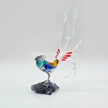 Lade das Bild in den Galerie-Viewer, SWAROVSKI SCS Jahresfigur 2026 Idyllia Diamantfasan Fasan SIGNIERT 5719129
