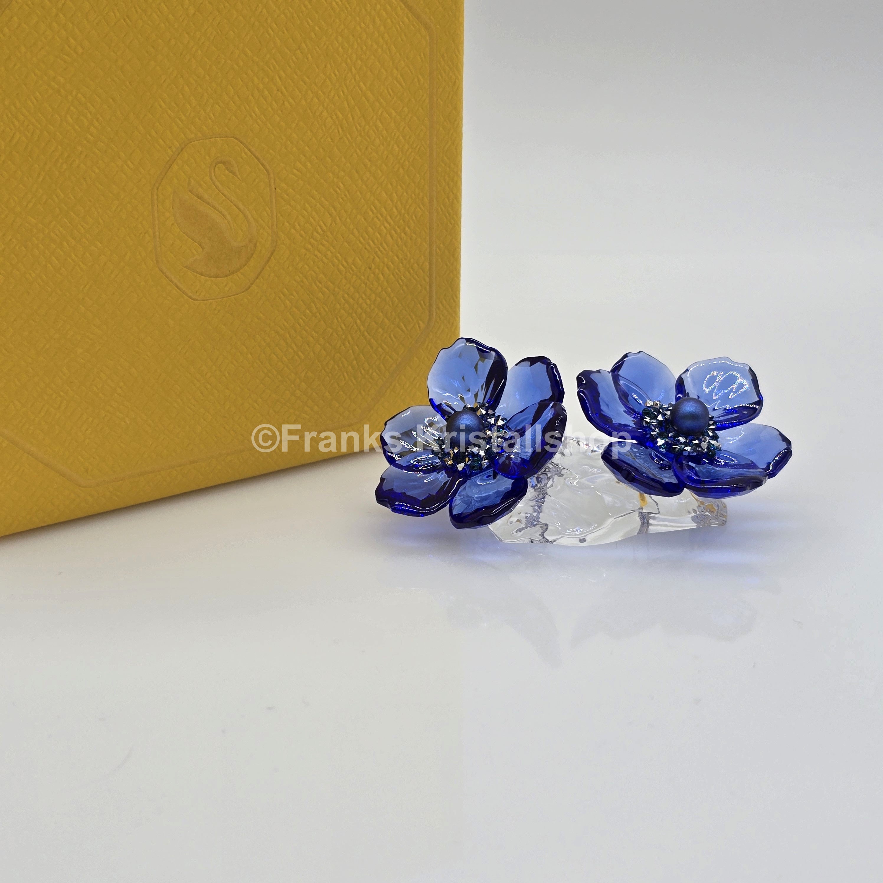 SWAROVSKI SCS Jahresfigur 2026 Idyllia Kronen-Anemonenblüte SIGNIERT 5719127
