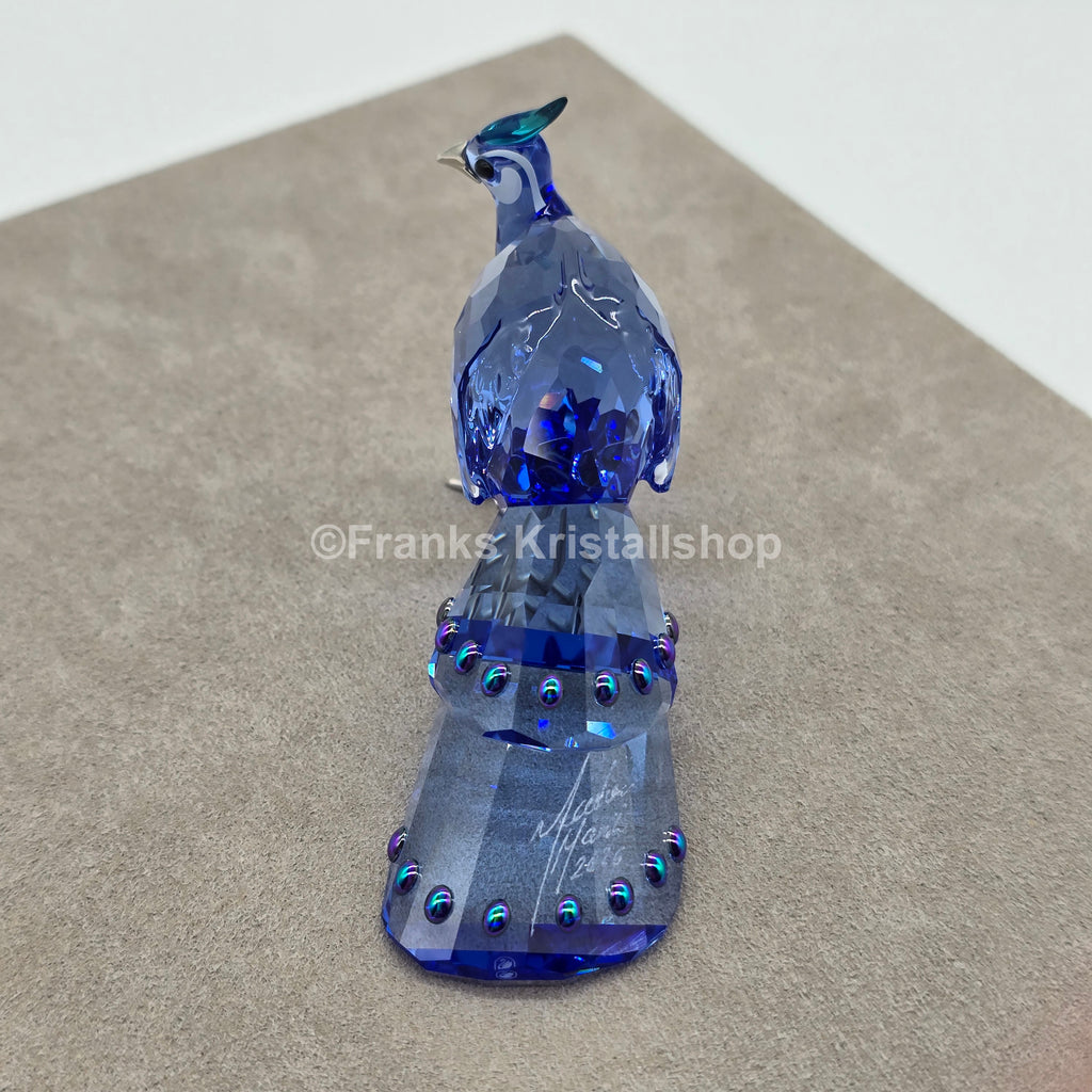 SWAROVSKI SCS Jahresfigur 2026 Idyllia Palawan-Pfaufasan SIGNIERT 5719128