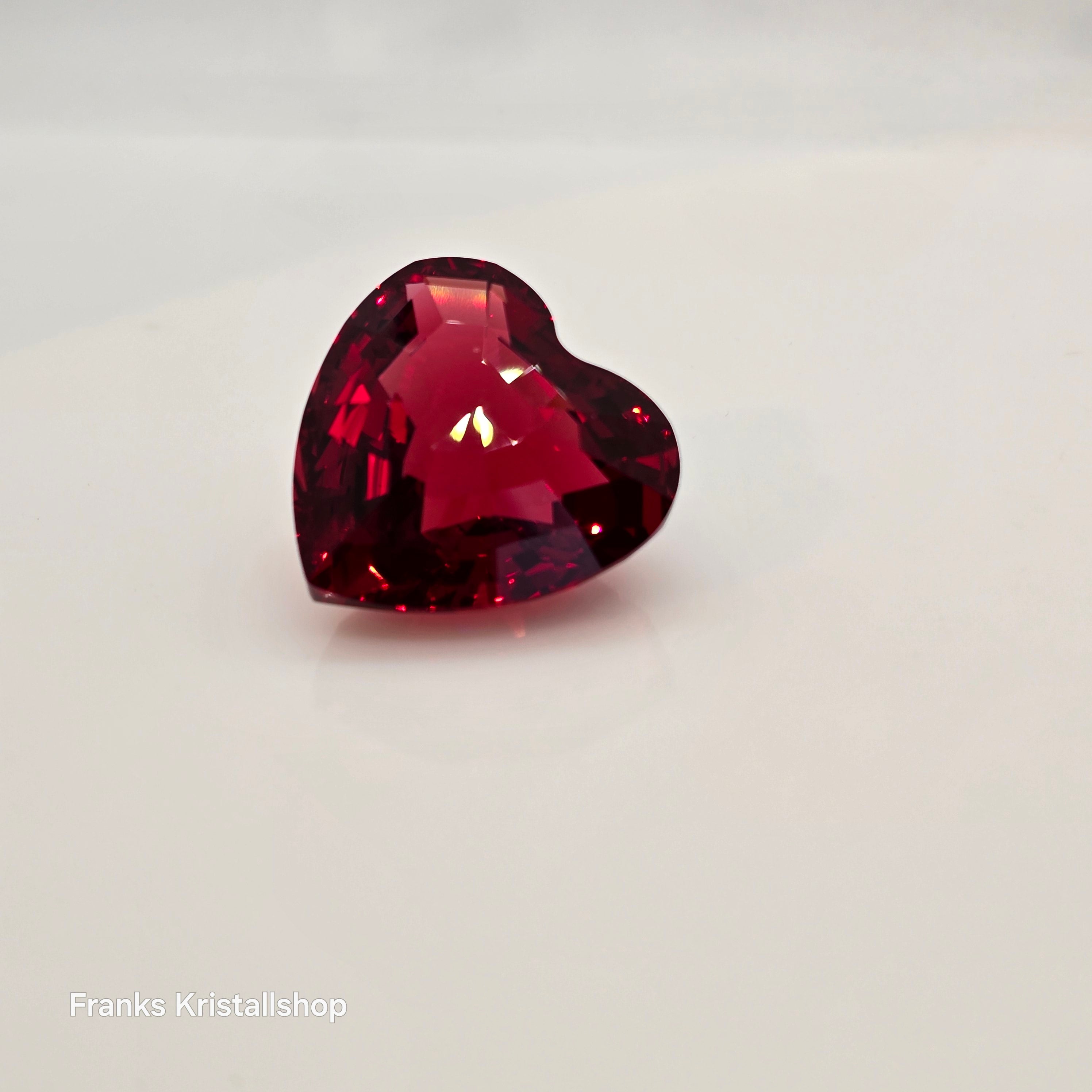 SWAROVSKI SCS Jahresfigur Herz Rot + Mini Herzen in klar 215371