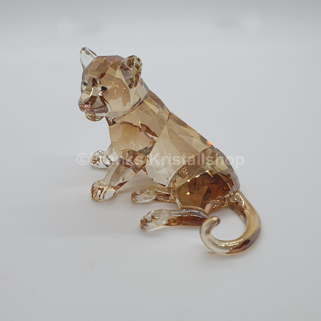 SWAROVSKI SCS Jahresfigur Junger Tiger sitzend 1016678