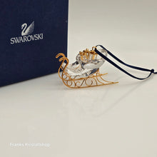 Lade das Bild in den Galerie-Viewer, SWAROVSKI Schlitten Ornament Memories Gold 842768
