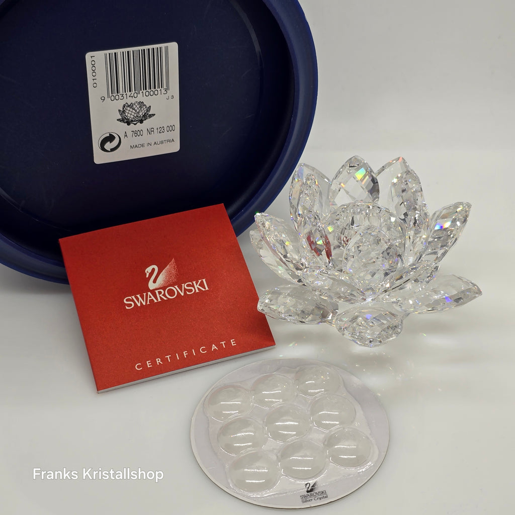 SWAROVSKI Seerose Kerzenhalter mittel 010001