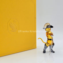 Lade das Bild in den Galerie-Viewer, SWAROVSKI Shrek - Der Gestiefelte Kater Puss in Boots  5720460
