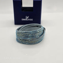 Lade das Bild in den Galerie-Viewer, SWAROVSKI Slake Light Blue Armband Hellblau Eisblau 5046391
