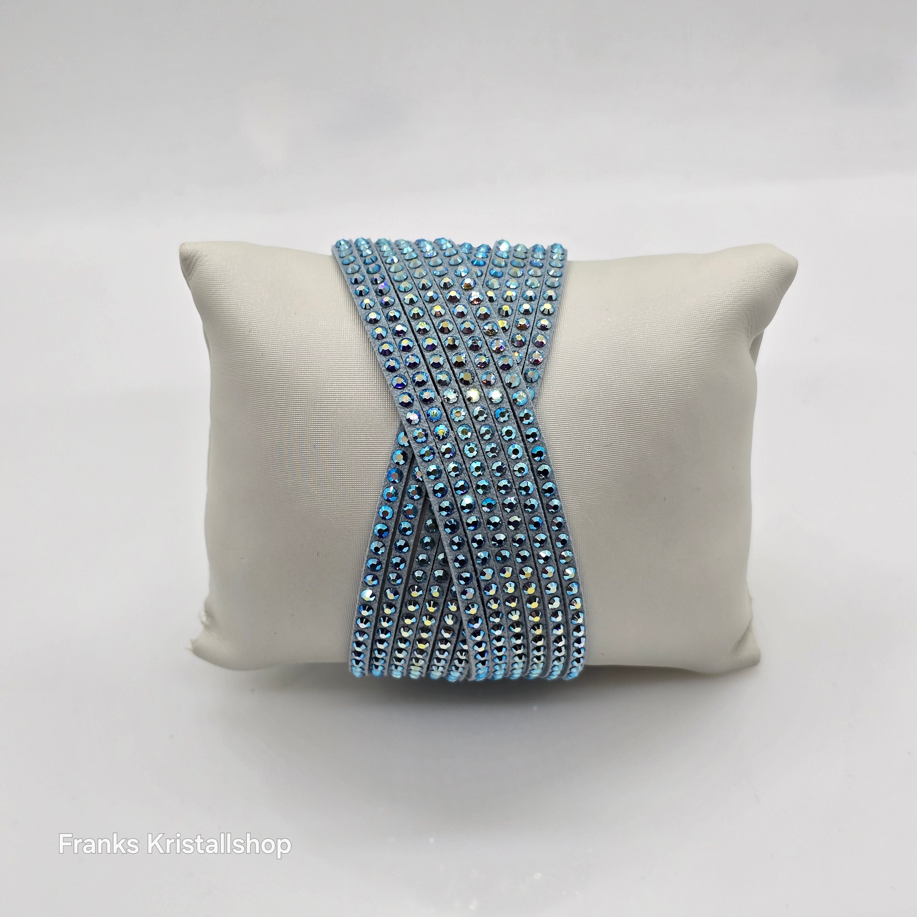 SWAROVSKI Slake Light Blue Armband Hellblau Eisblau 5046391