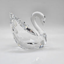 Lade das Bild in den Galerie-Viewer, SWAROVSKI Soulmates Schwan Medium 1075309

