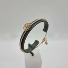 Lade das Bild in den Galerie-Viewer, SWAROVSKI Sparkling Dance Rainbow Armreif Größe M Vergoldet 5537493

