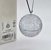 Lade das Bild in den Galerie-Viewer, SWAROVSKI Star Wars Todesstern 5717268
