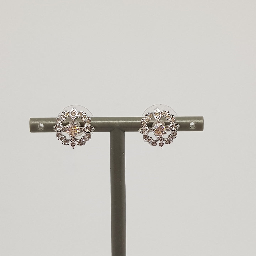 SWAROVSKI Sparkling Dance Flower Ohrstecker Weiß, Rhodiniert 5396227