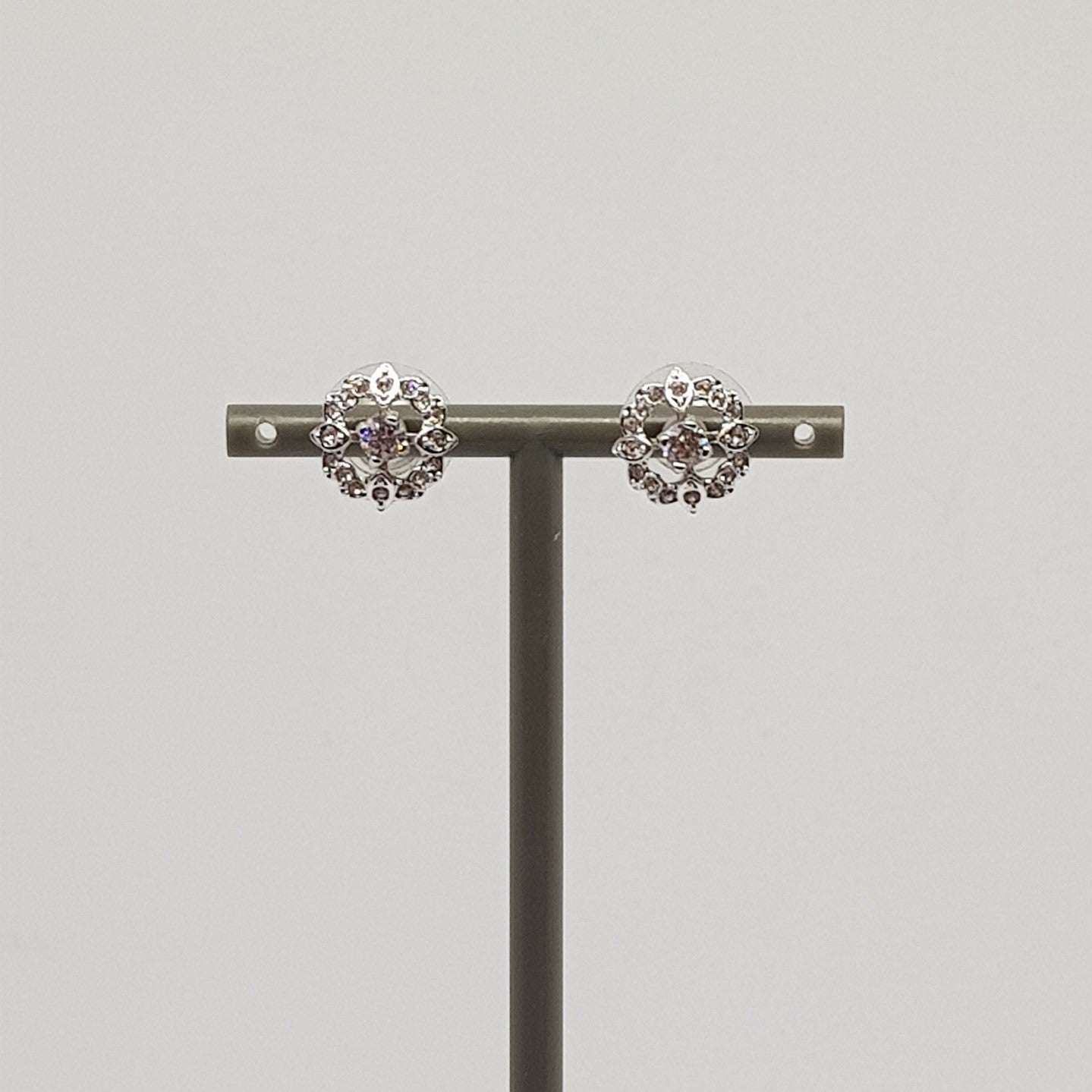 SWAROVSKI Sparkling Dance Flower Ohrstecker Weiß, Rhodiniert 5396227