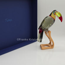 Lade das Bild in den Galerie-Viewer, SWAROVSKI Paradise Bird Tukan Black Diamond 850600 oU
