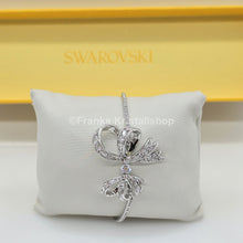 Lade das Bild in den Galerie-Viewer, SWAROVSKI Volta Armband mit Schleife Größe M Weiß, Rhodiniert 5647563
