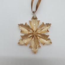 Lade das Bild in den Galerie-Viewer, SWAROVSKI Weihnachtsstern 2016 klein Gold SCS 5222353
