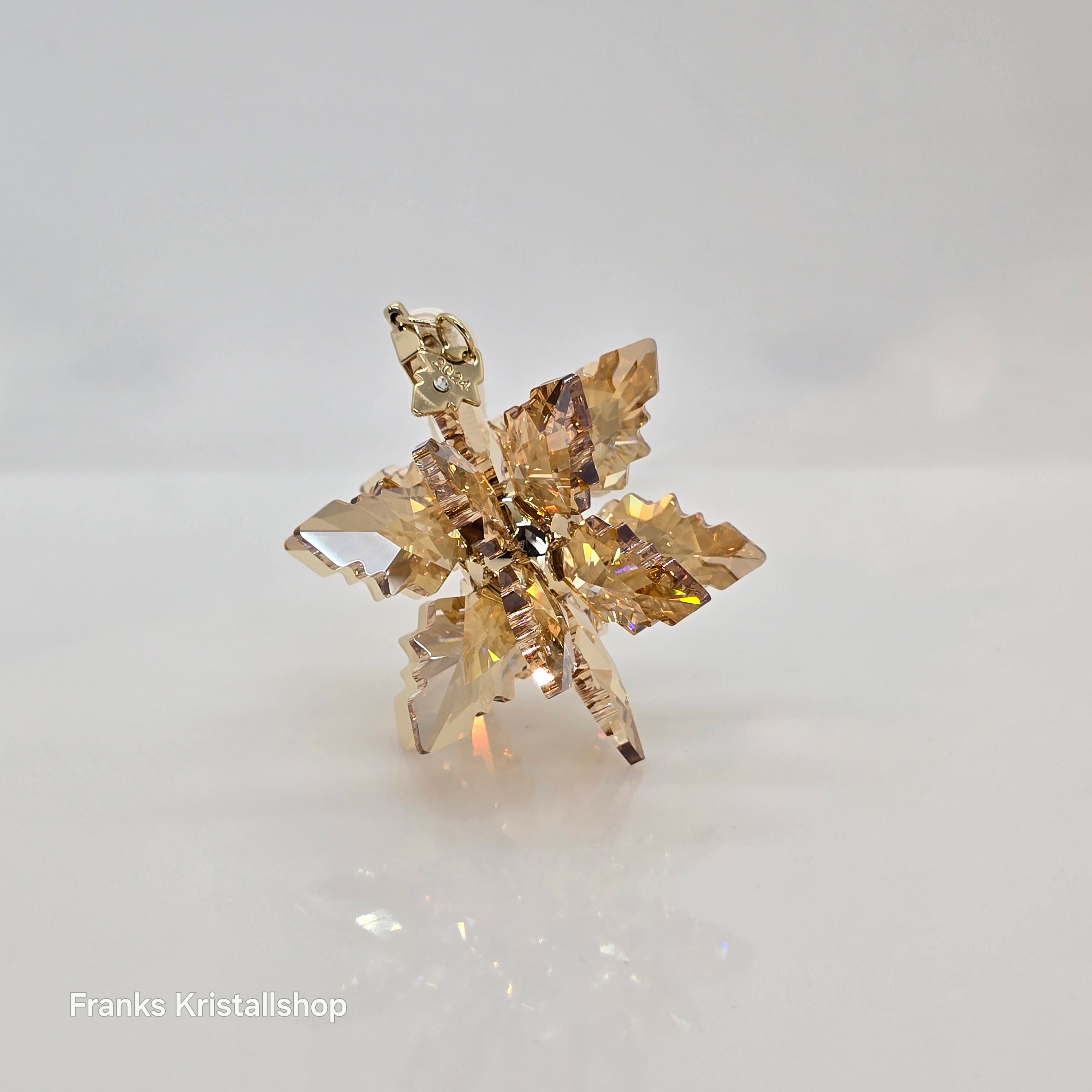 SWAROVSKI Weihnachtsstern 2024 3D Gold Festive 5674348