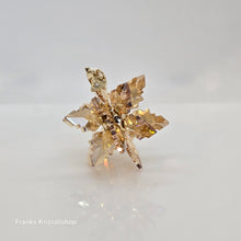 Lade das Bild in den Galerie-Viewer, SWAROVSKI Weihnachtsstern 2024 3D Gold Festive 5674348
