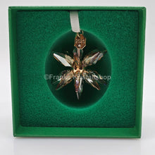 Lade das Bild in den Galerie-Viewer, SWAROVSKI Weihnachtsstern 2025 3D Gold Festive 5701505
