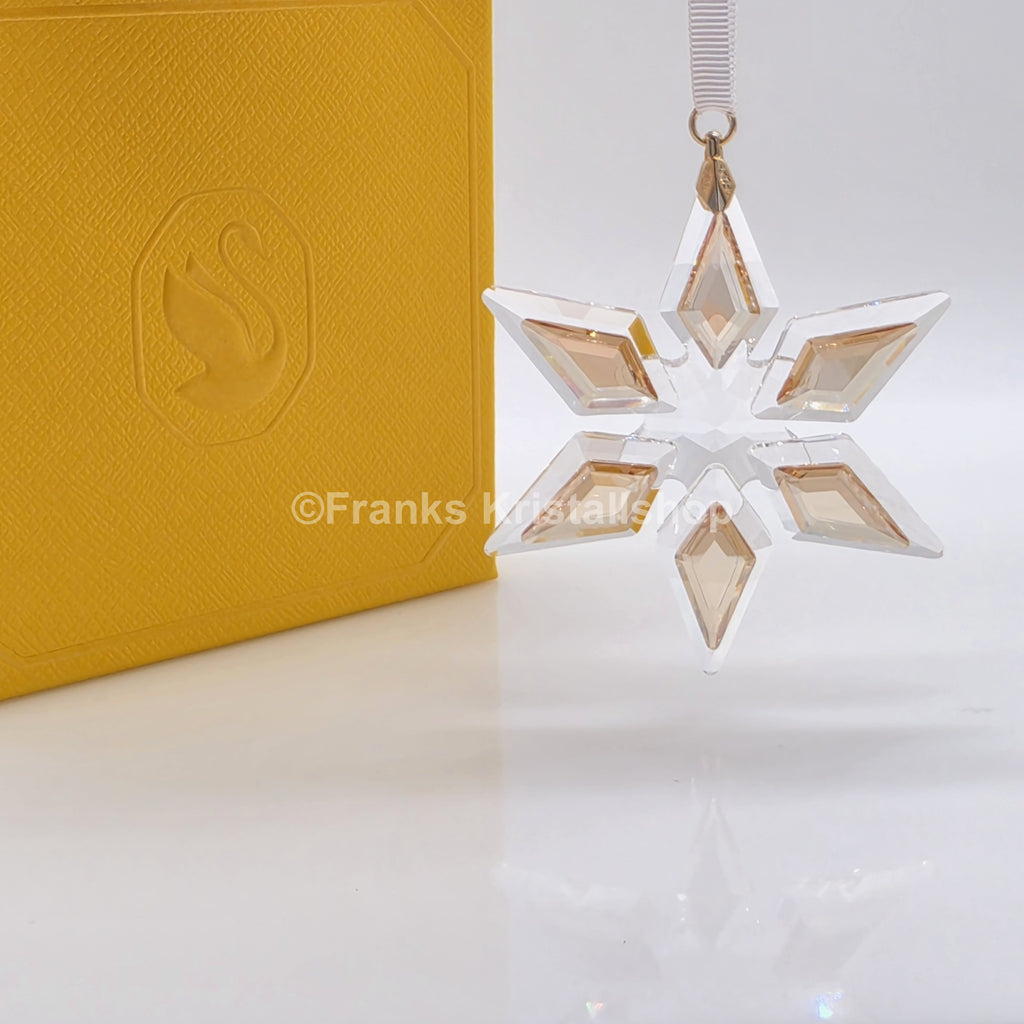 SWAROVSKI Weihnachtsstern 2026 Exclusive Holiday Ornament 5746833