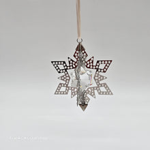 Lade das Bild in den Galerie-Viewer, SWAROVSKI Weihnachtsstern 2016 Stern Ornament 3D 5135808
