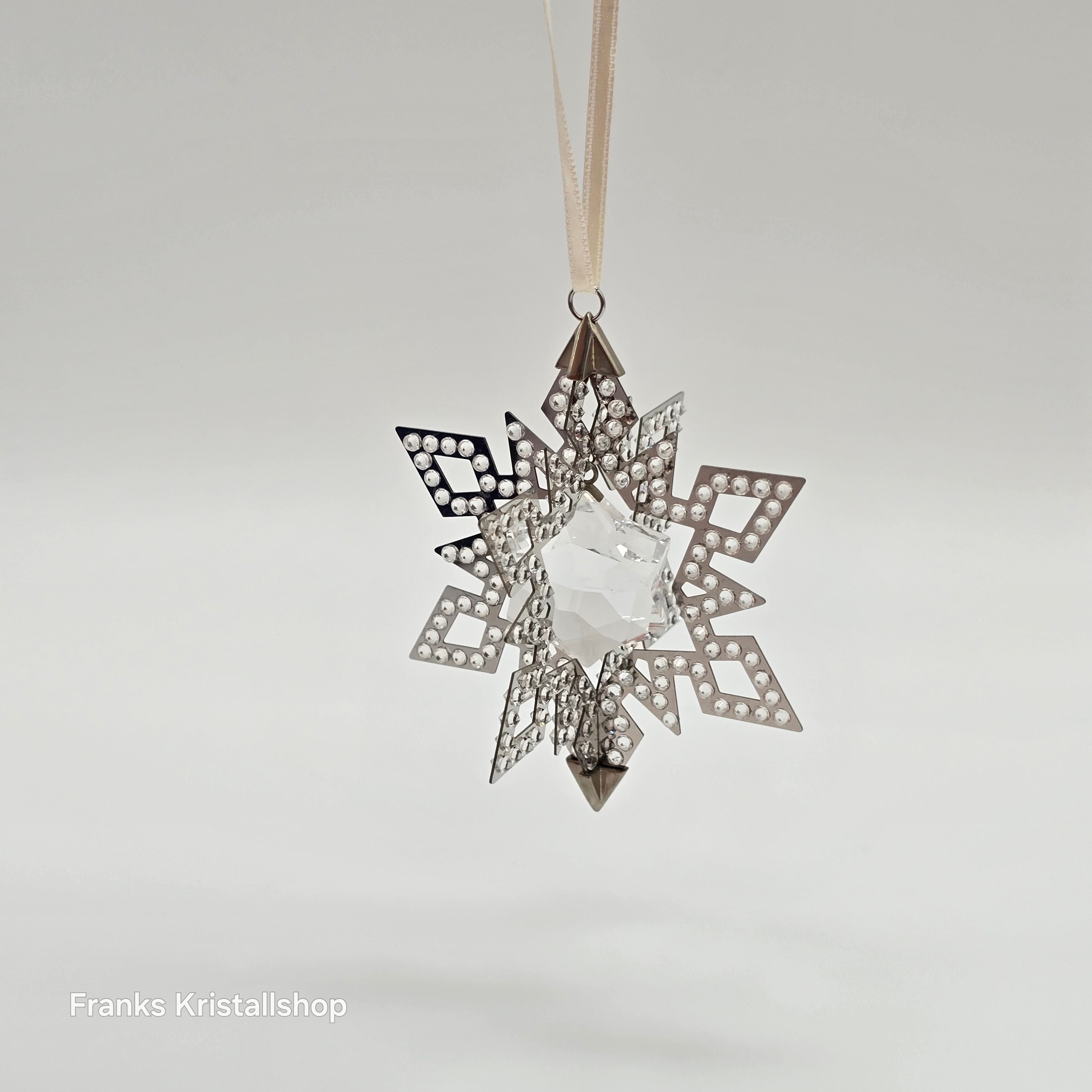 SWAROVSKI Weihnachtsstern 2016 Stern Ornament 3D 5135808