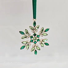 Lade das Bild in den Galerie-Viewer, SWAROVSKI Weihnachtsstern Gema Grün Christmas Ornament 5691044
