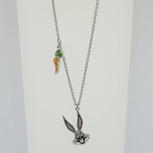 Lade das Bild in den Galerie-Viewer, SWAROVSKI LOONEY TUNES Bugs Bunny Halskette 5487626 o.U.
