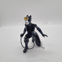 Lade das Bild in den Galerie-Viewer, SWAROVSKI Catwoman DC Comics 5633660
