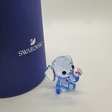 Lade das Bild in den Galerie-Viewer, SWAROVSKI Baby Animals Dreamy der Elefant 5506808
