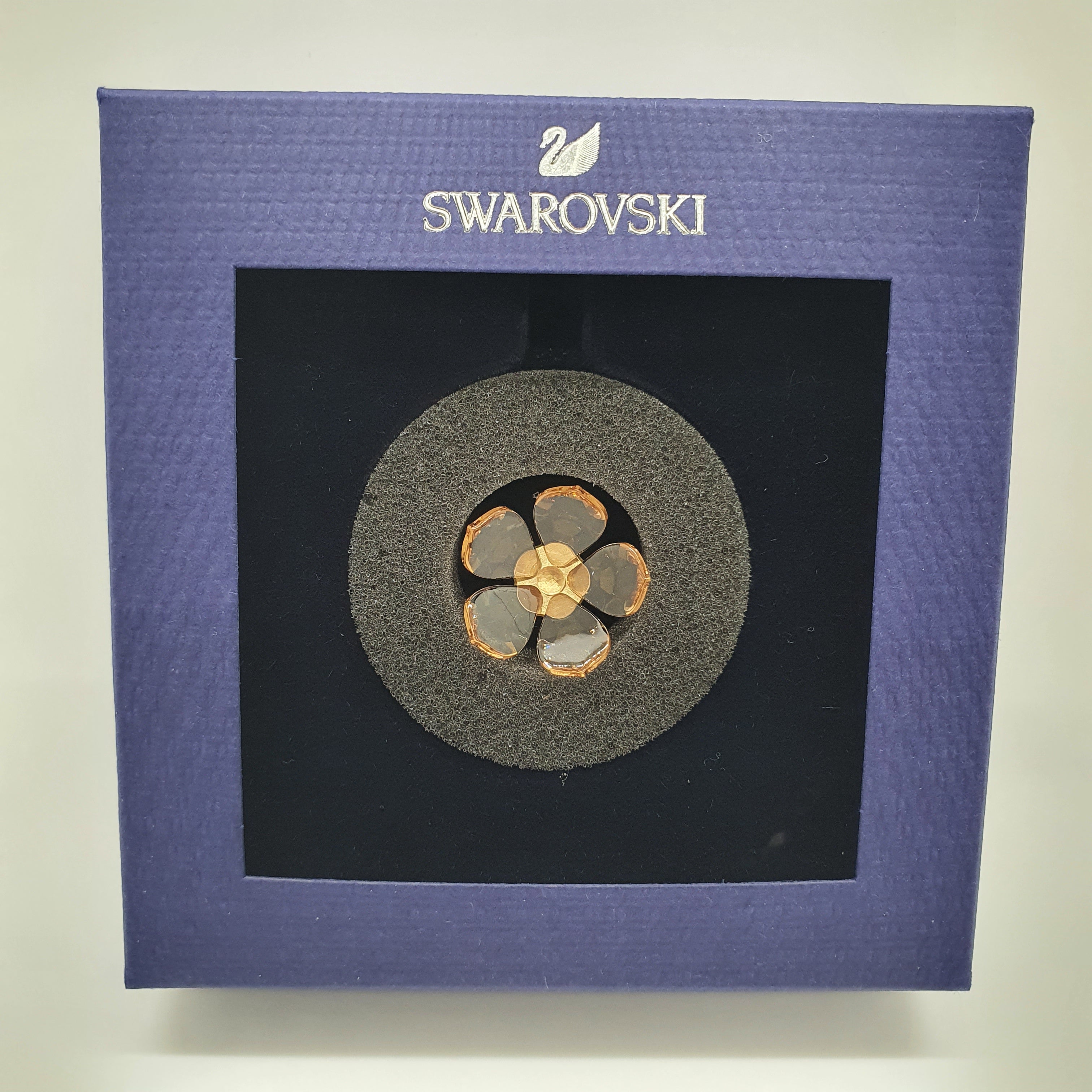 SWAROVSKI Garden Tales Magnolie Magnet Klein 5580029