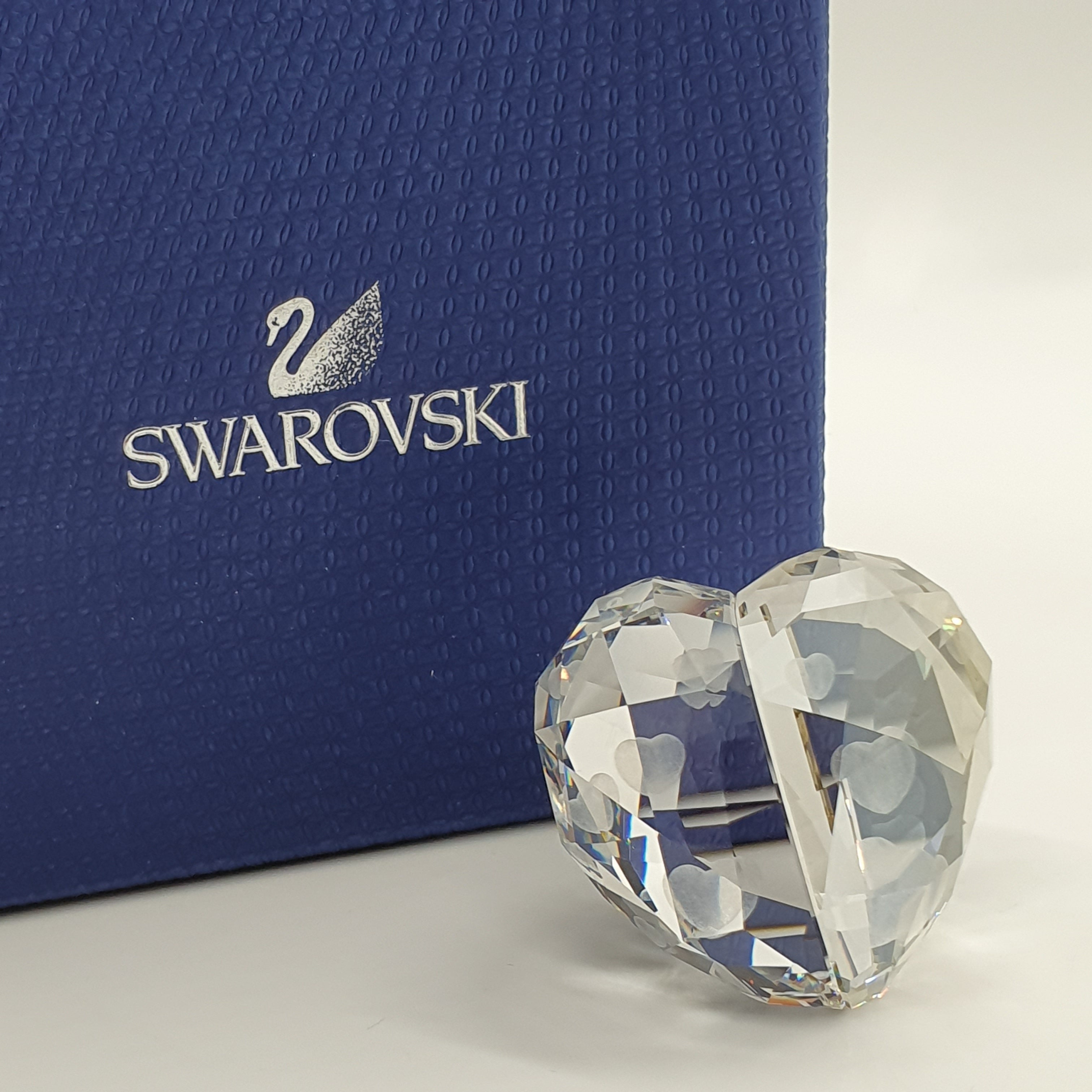SWAROVSKI Herz Love Heart Silver Shade mittel 1096729
