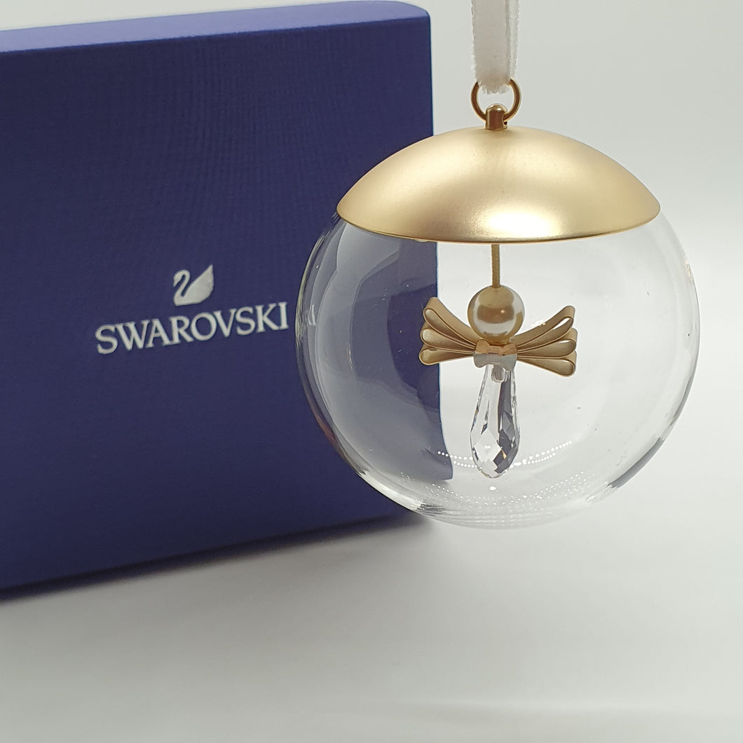 SWAROVSKI Holiday Magic Weihnachtskugel 2021 Engel mittel 5596404