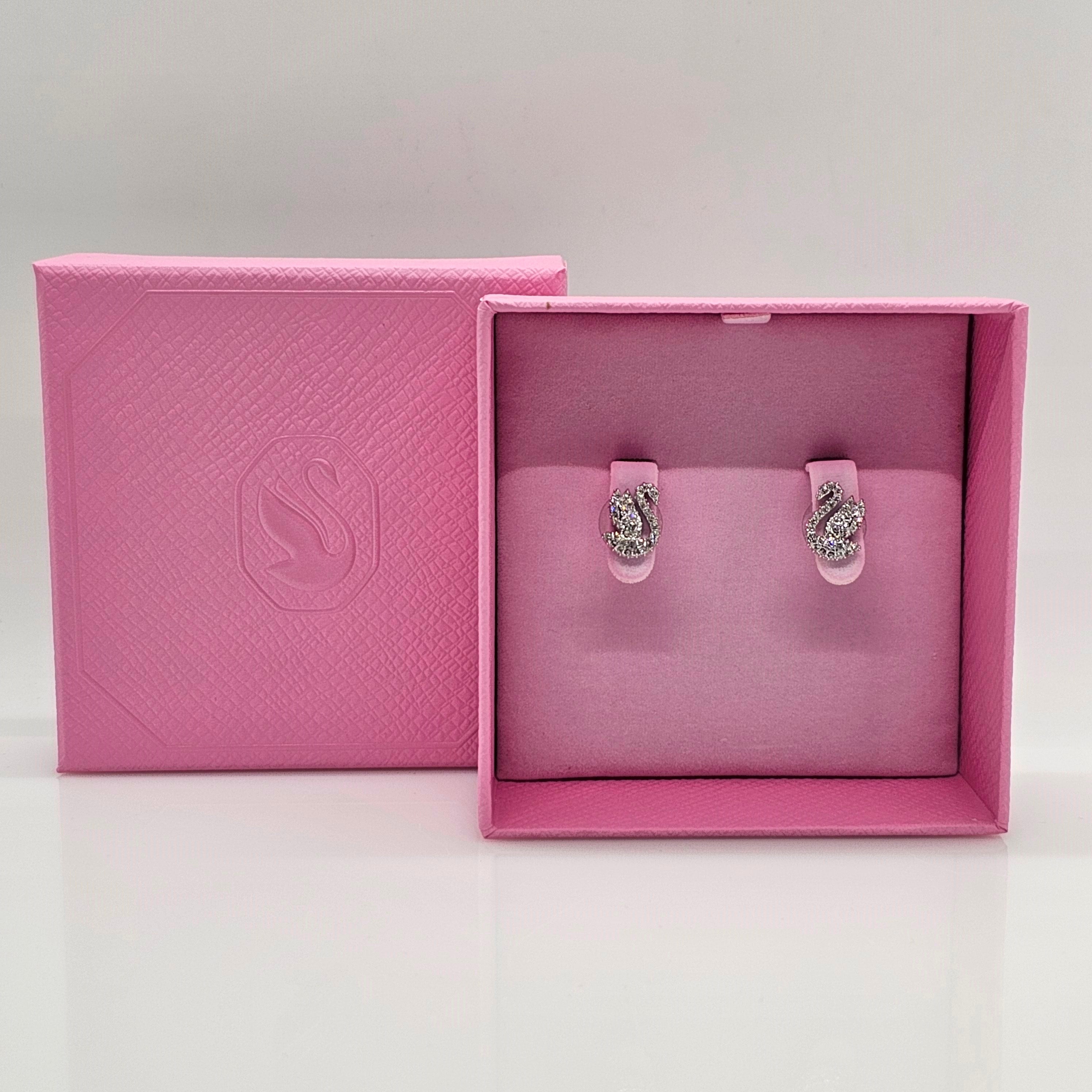 SWAROVSKI Iconic Swan Ohrstecker Schwan, Weiß, Rhodiniert 5647876