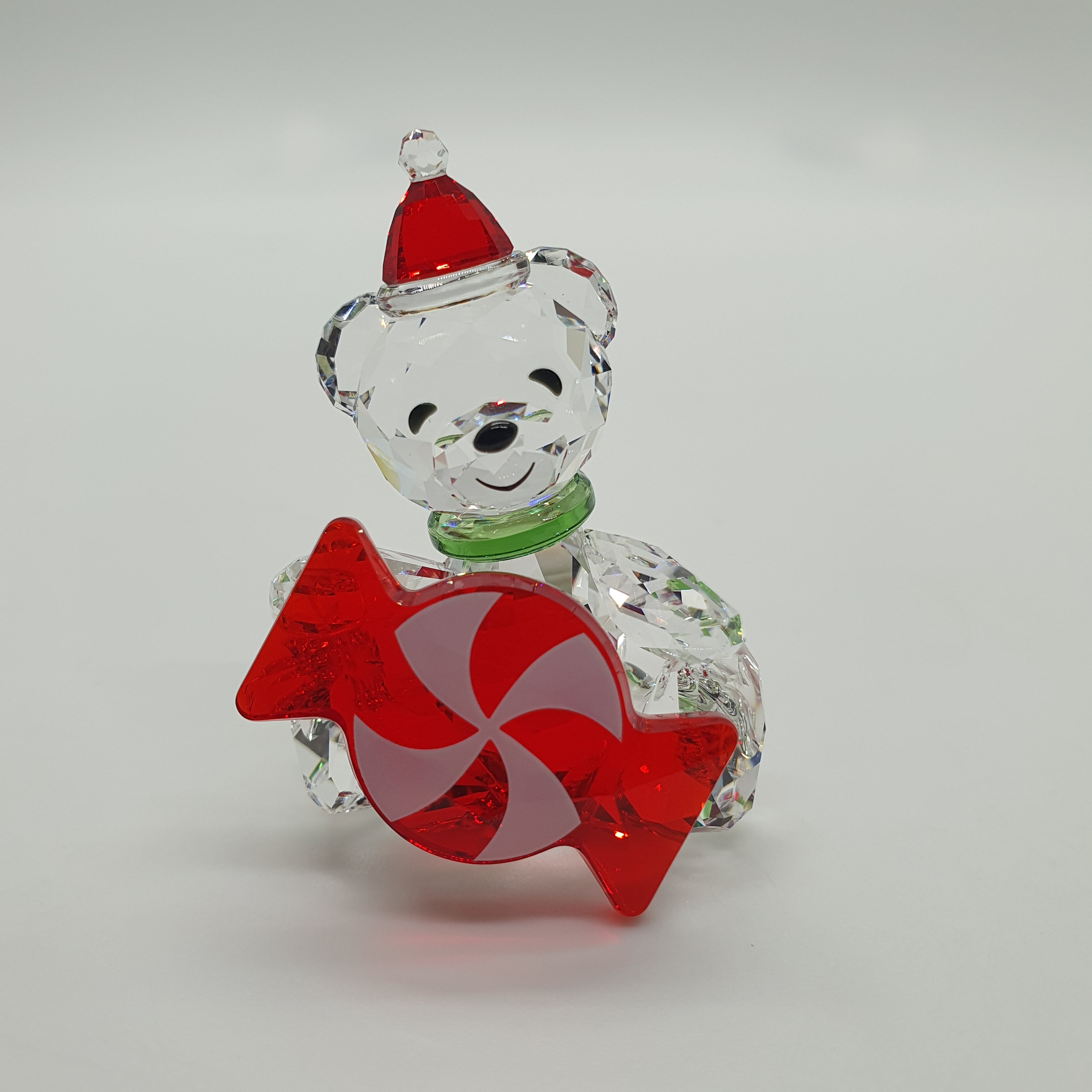 SWAROVSKI Kris Bär Weihnachten 2021 mit Bonbon 5597045