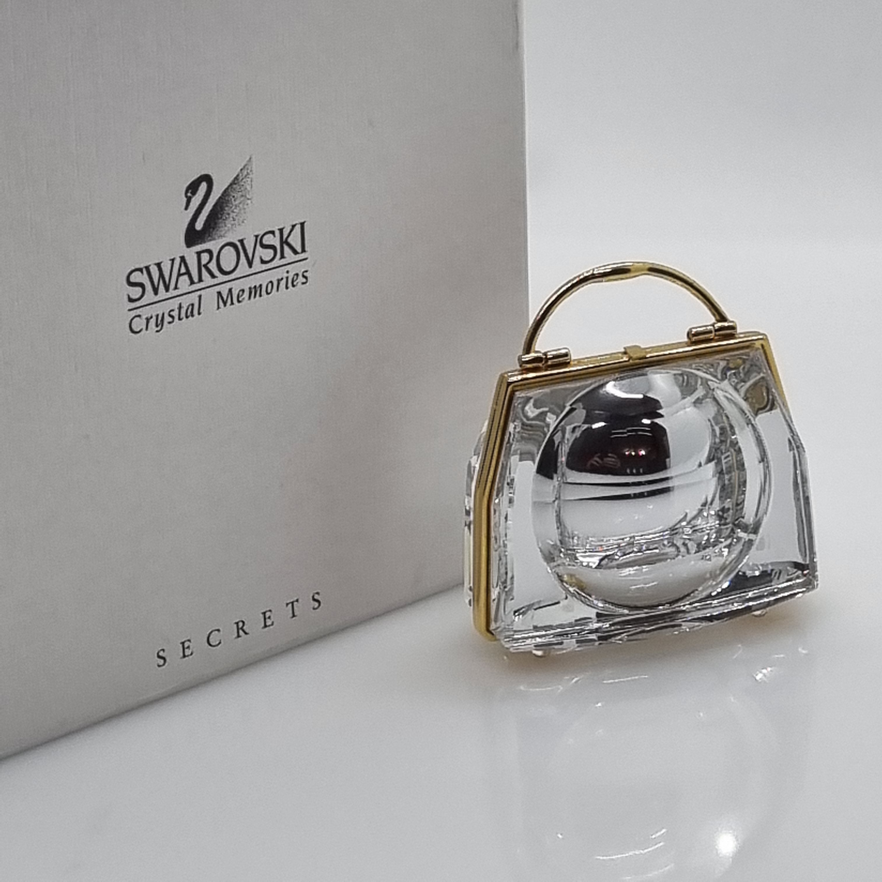 SWAROVSKI Memories Secrets Handtasche mit Uhr 210820